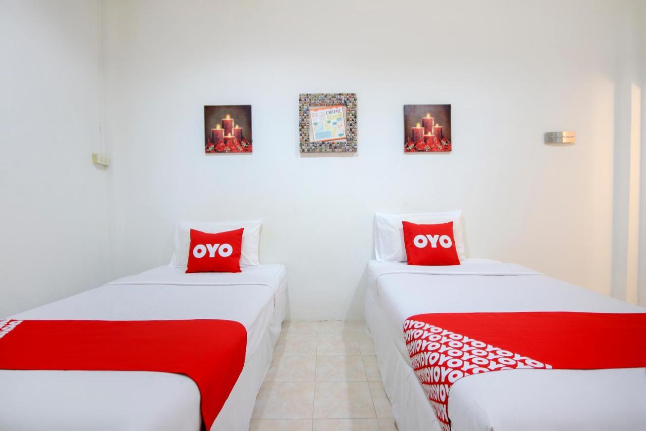 Oyo 1054 Phuket Backpacker Hostel Dış mekan fotoğraf