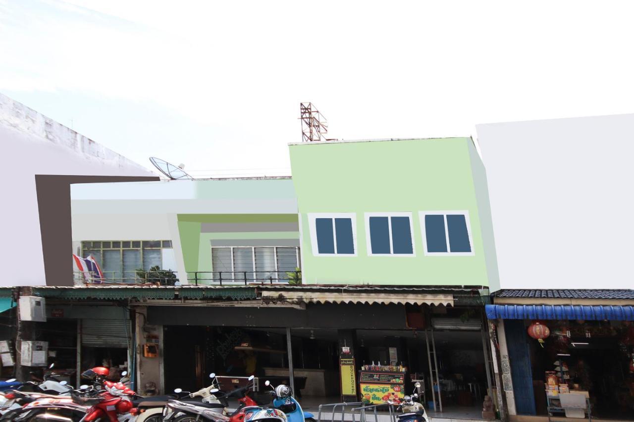 Oyo 1054 Phuket Backpacker Hostel Dış mekan fotoğraf