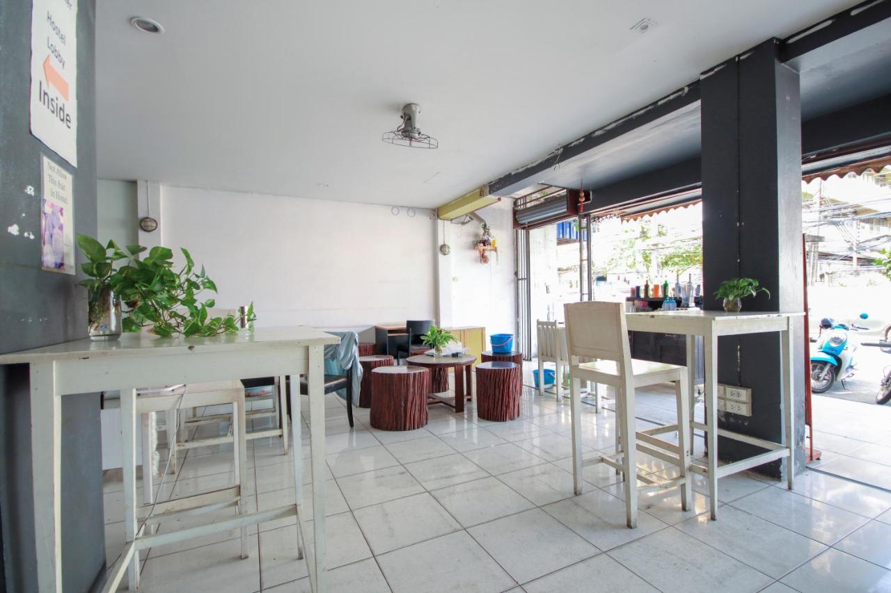 Oyo 1054 Phuket Backpacker Hostel Dış mekan fotoğraf