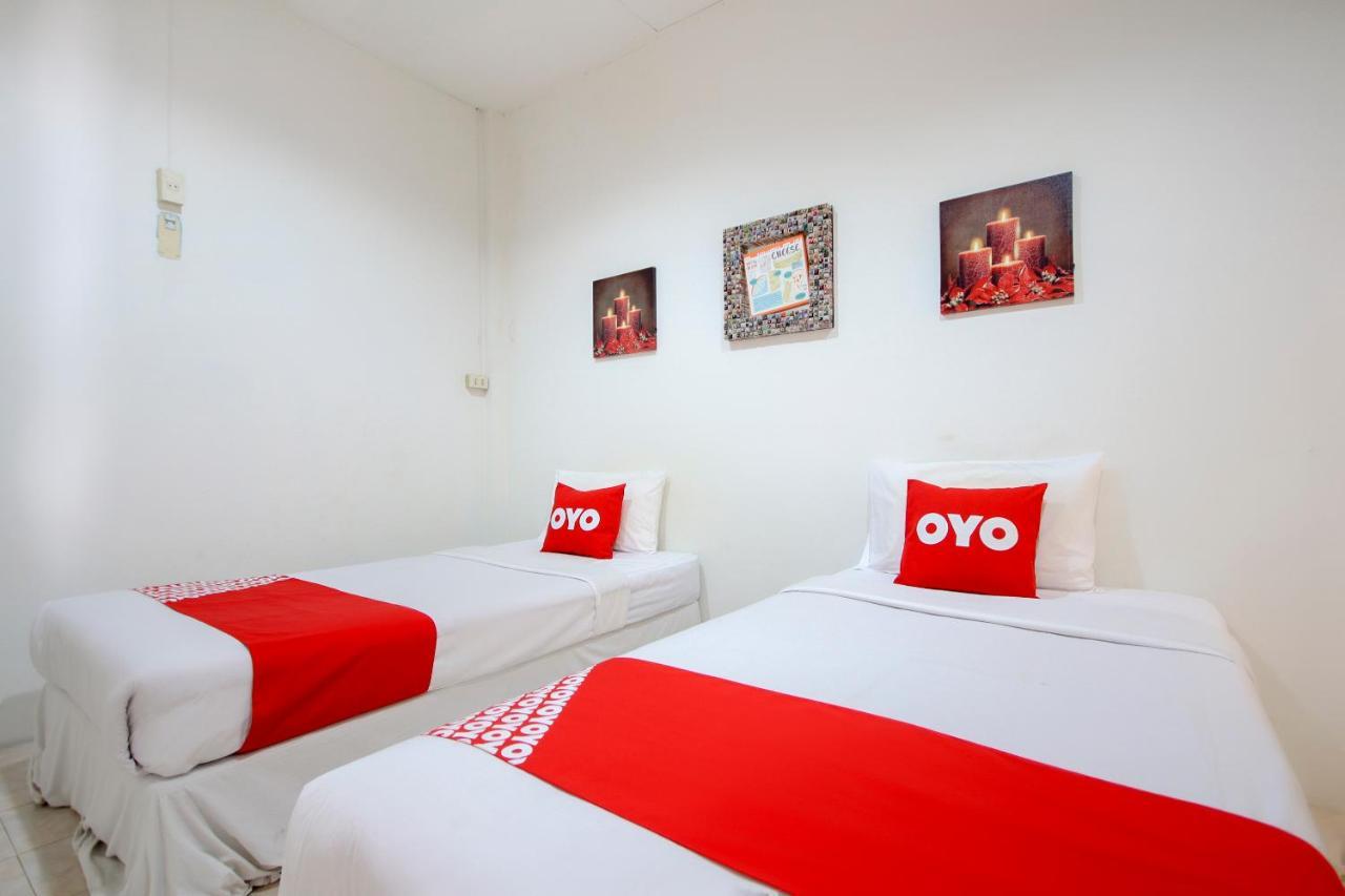 Oyo 1054 Phuket Backpacker Hostel Dış mekan fotoğraf